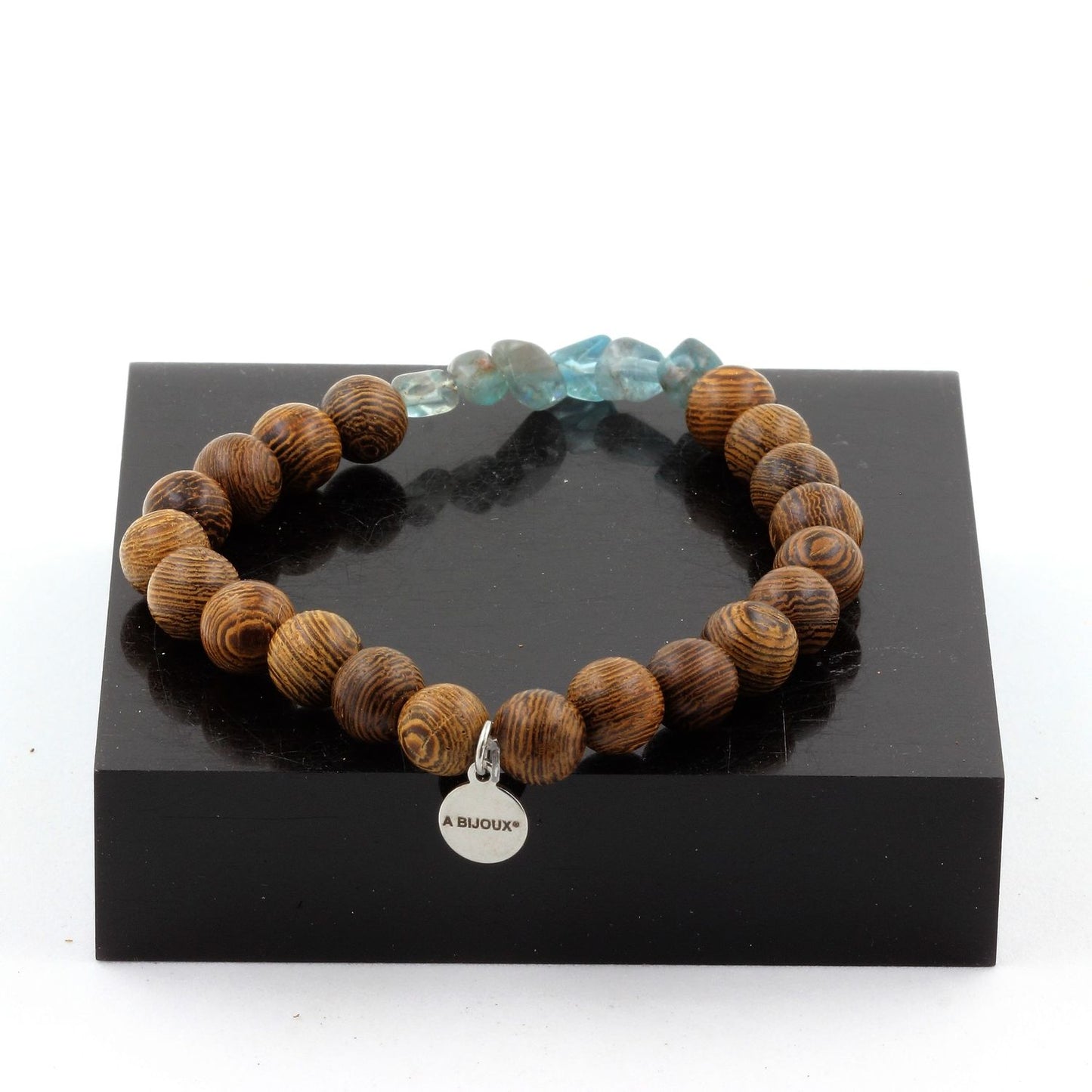 Apatite du Brésil + Perles bois. Bracelet en Perles naturelles