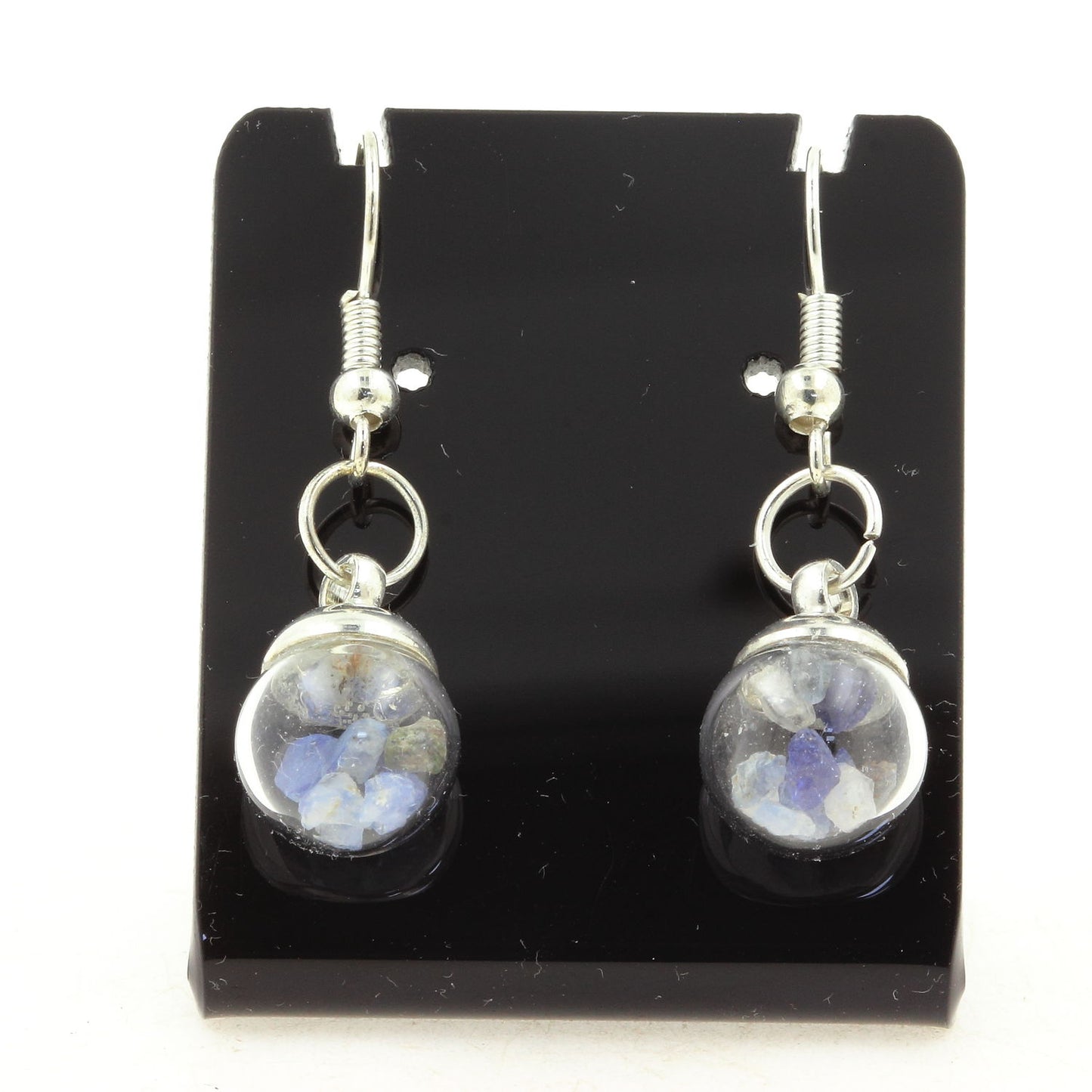 Boucles d'oreille Benitoite brut