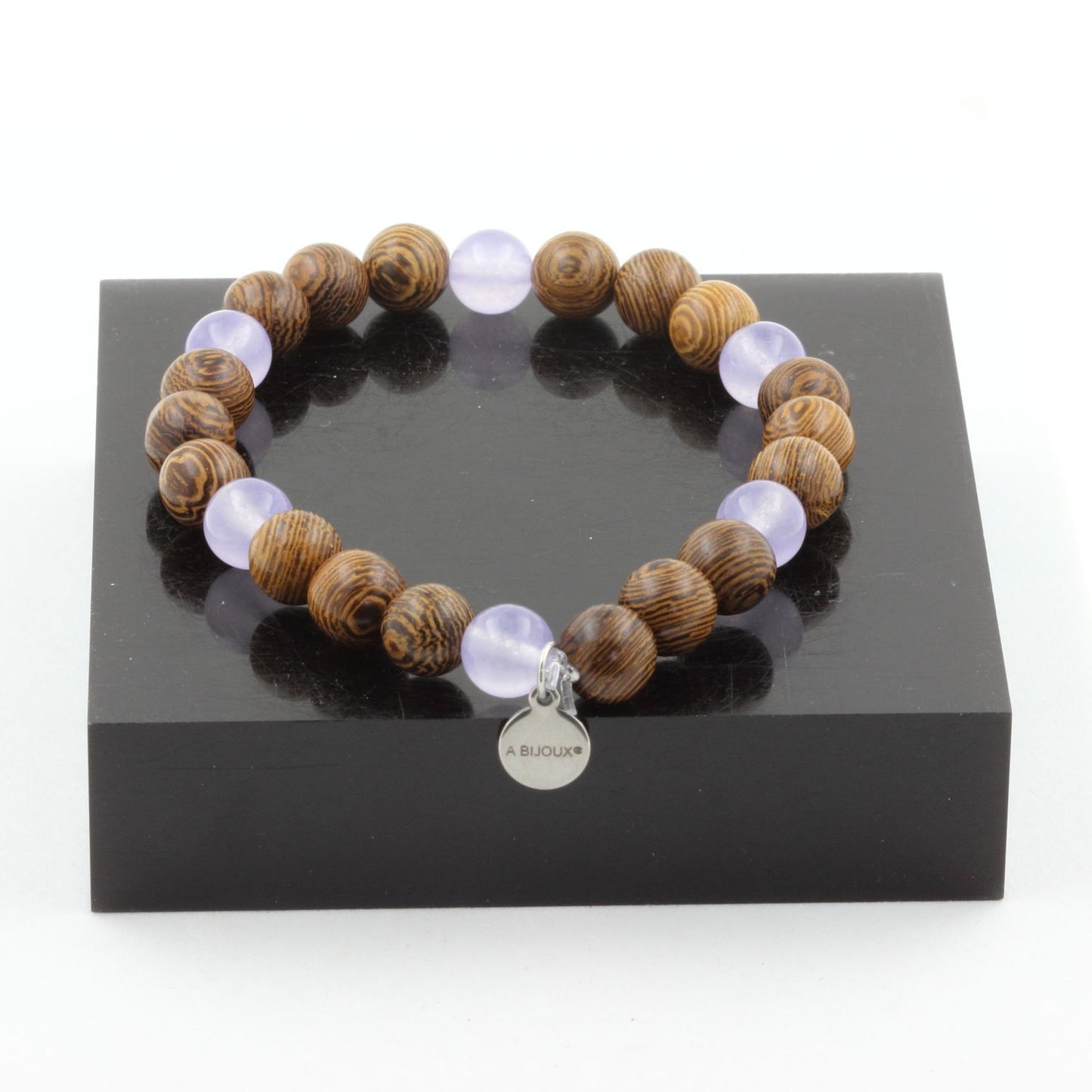 Calcédoine lavande + bois. Bracelet Perles naturelles