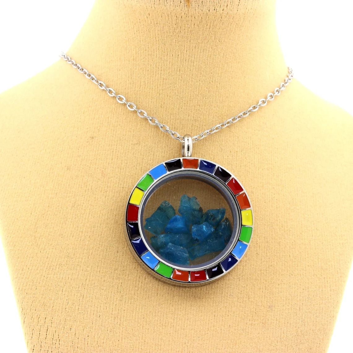 Collier Apatite bleu neon modèle Arc-en-ciel