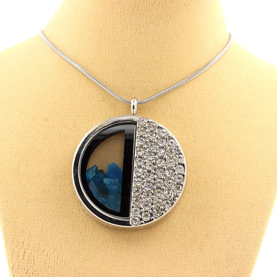 Collier Apatite bleu neon modèle demi-cercle