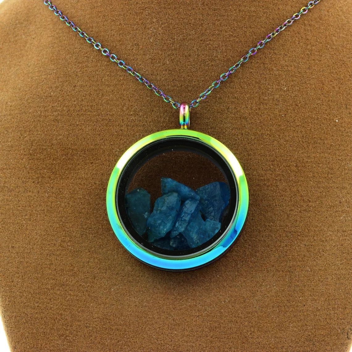 Collier Apatite bleu neon modèle multicolore