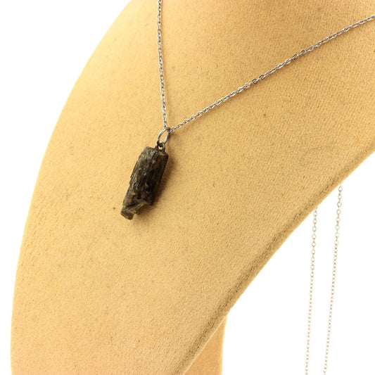 Collier Epidote brut