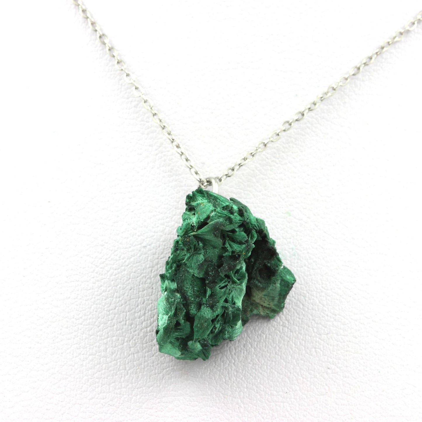 Collier Malachite brut