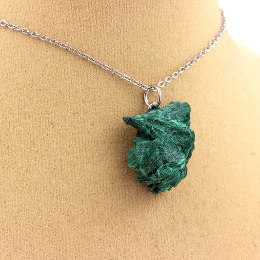 Collier Malachite brut