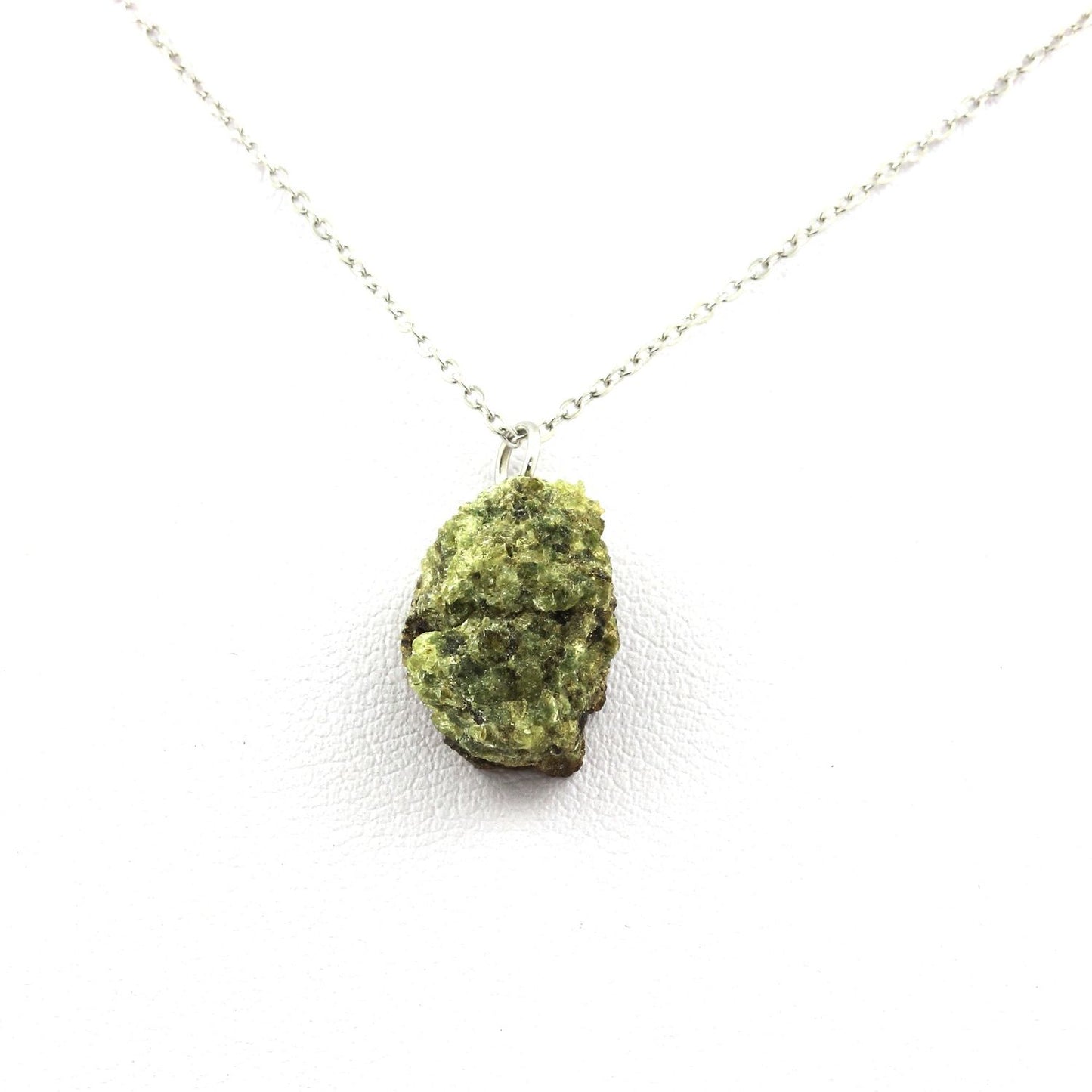 Collier Péridotite brut