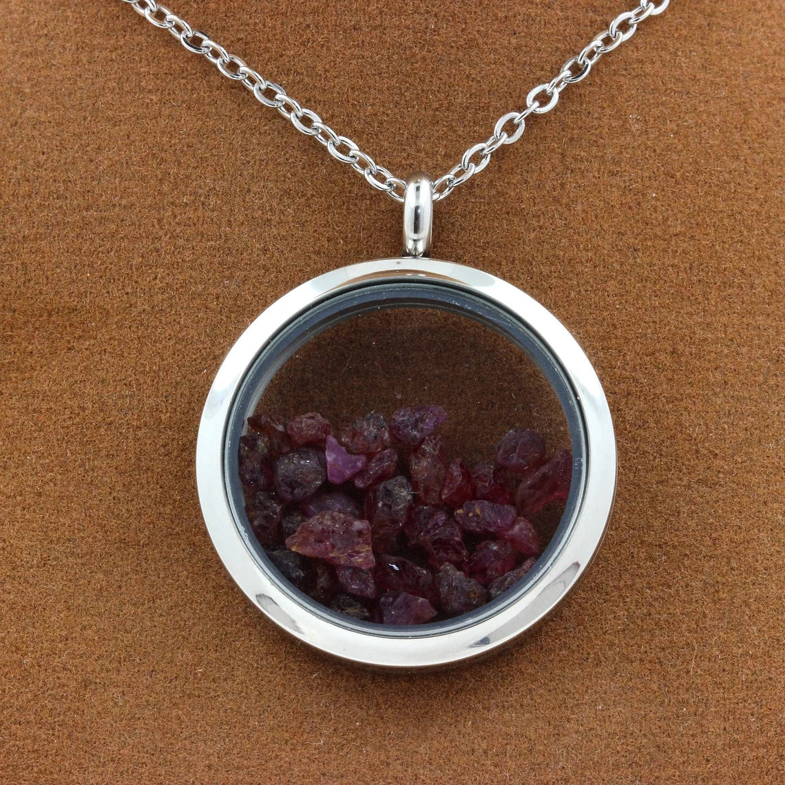 Collier Rubis Modèle Médaillon