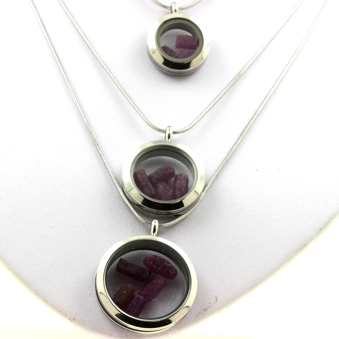Collier Rubis Modèle Médaillon