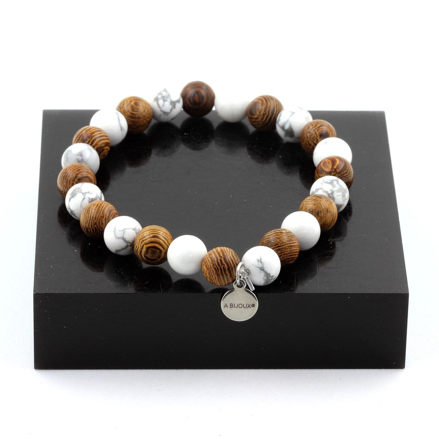 Howlite + Bois. Bracelet Perles naturelles