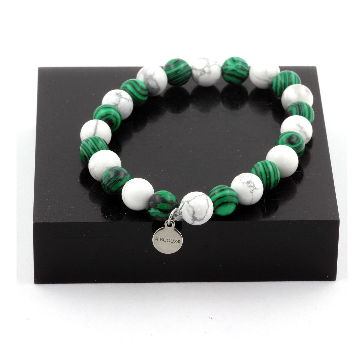 Howlite + Malachite (avec résine). Bracelet Perles naturelles