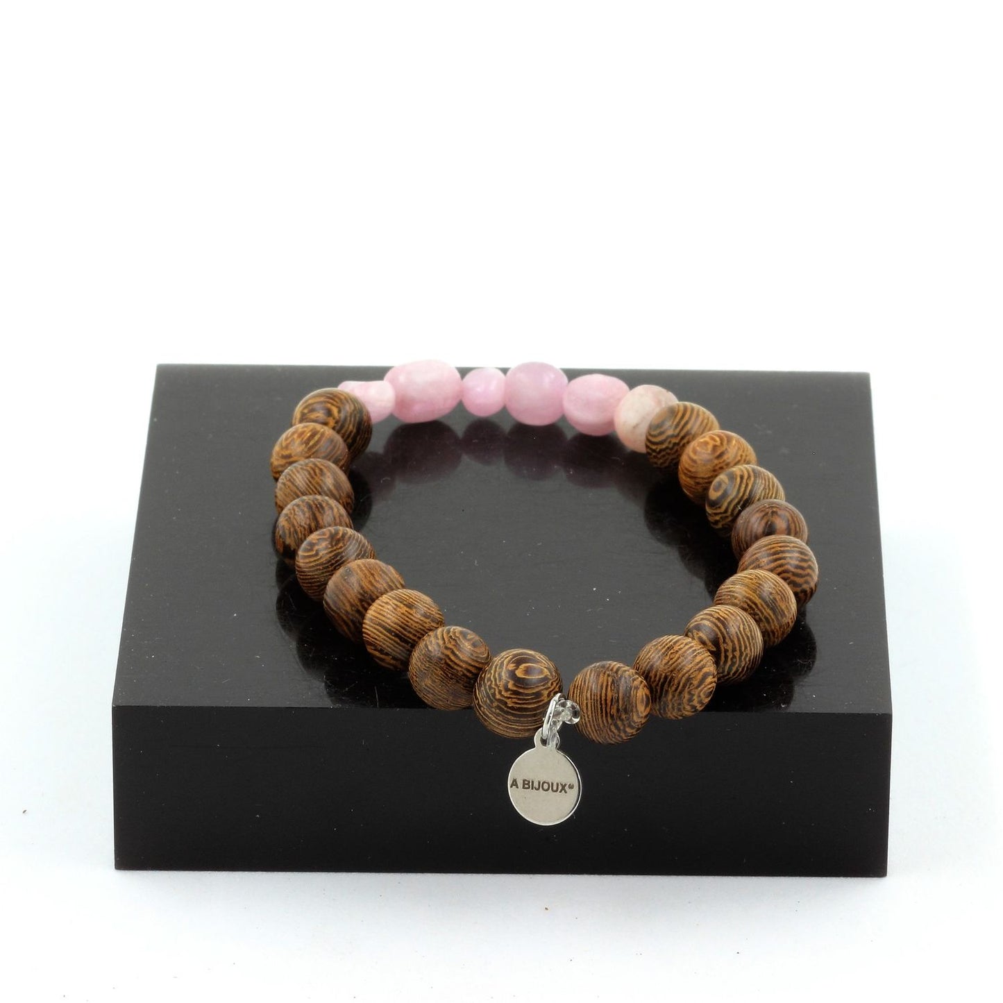 Kunzite du Brésil + Perles bois. Bracelet en Perles naturelles