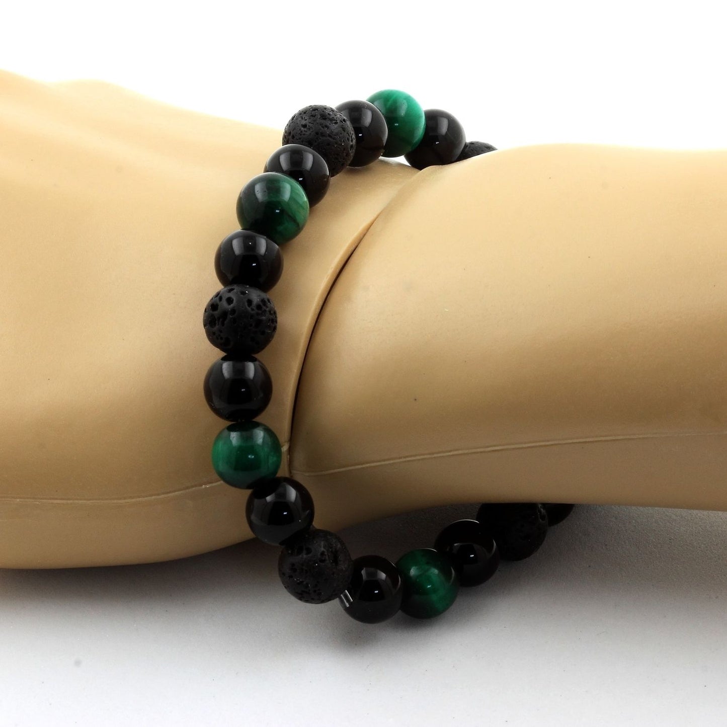 Oeil de Tigre vert + Lave + Agate noire. Bracelet Perles naturelles