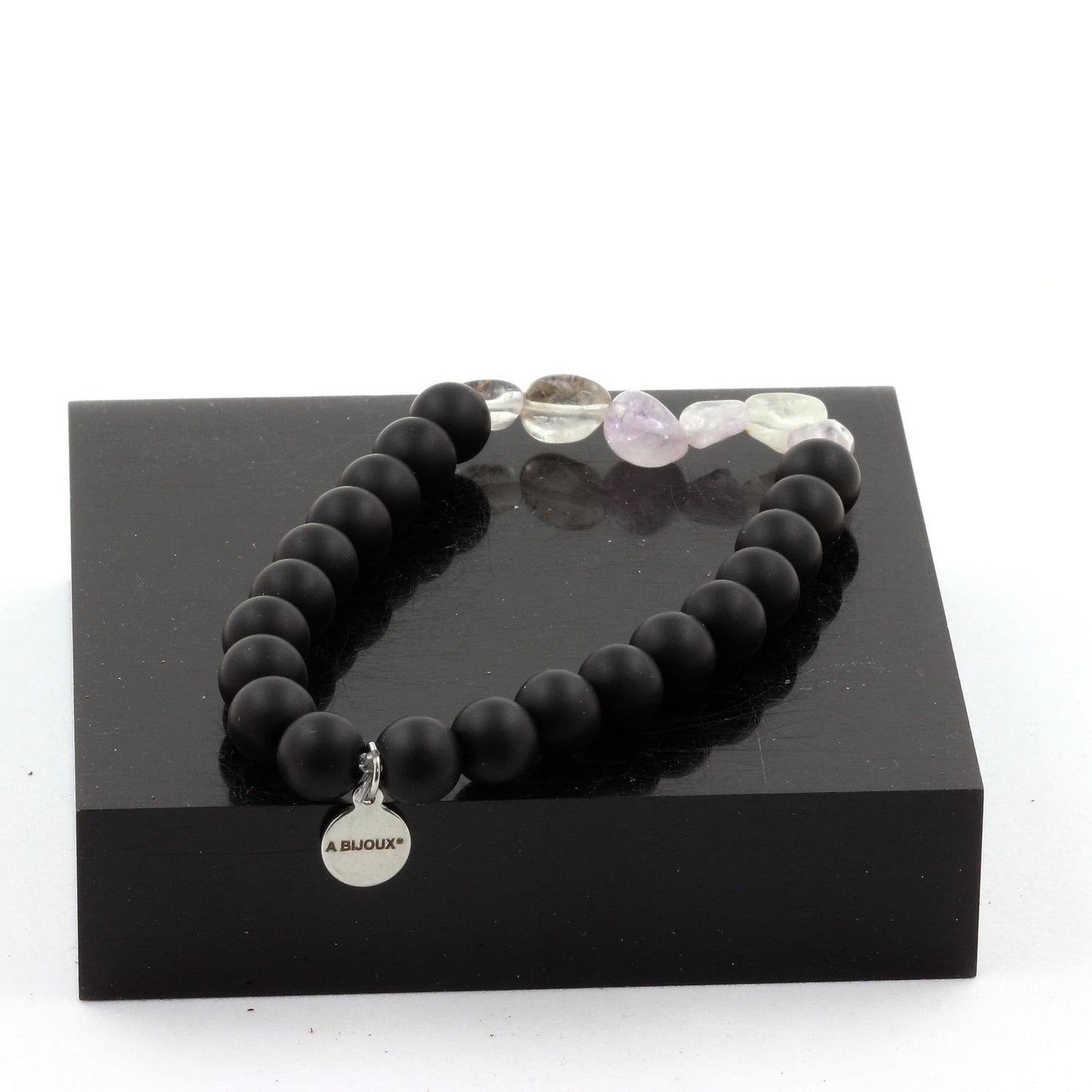 Quartz Améthyste Rutile du Brésil + Perles Onyx noir mat. Bracelet en Perles naturelles
