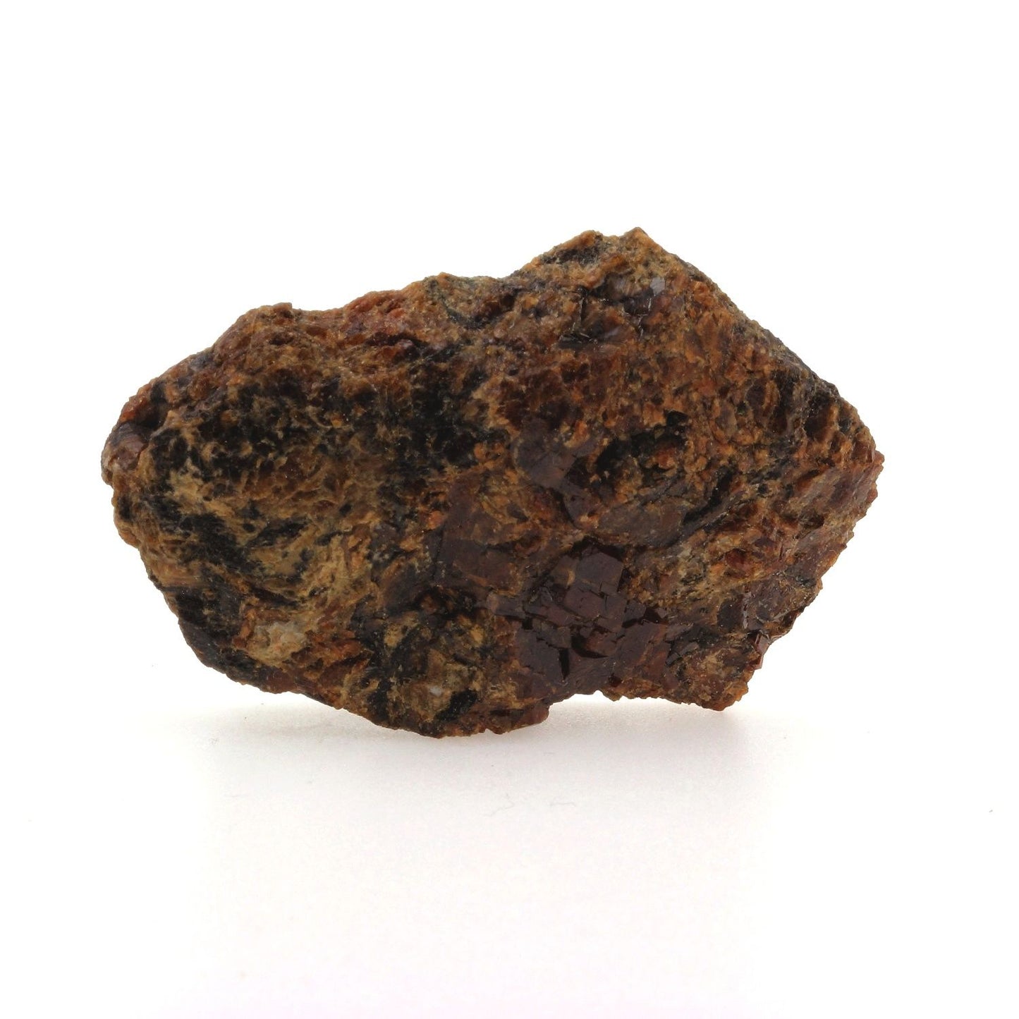 Grenat Catalan Grossulaire-Andradite. 254.6 carats. Pyrénées-Orientales, France