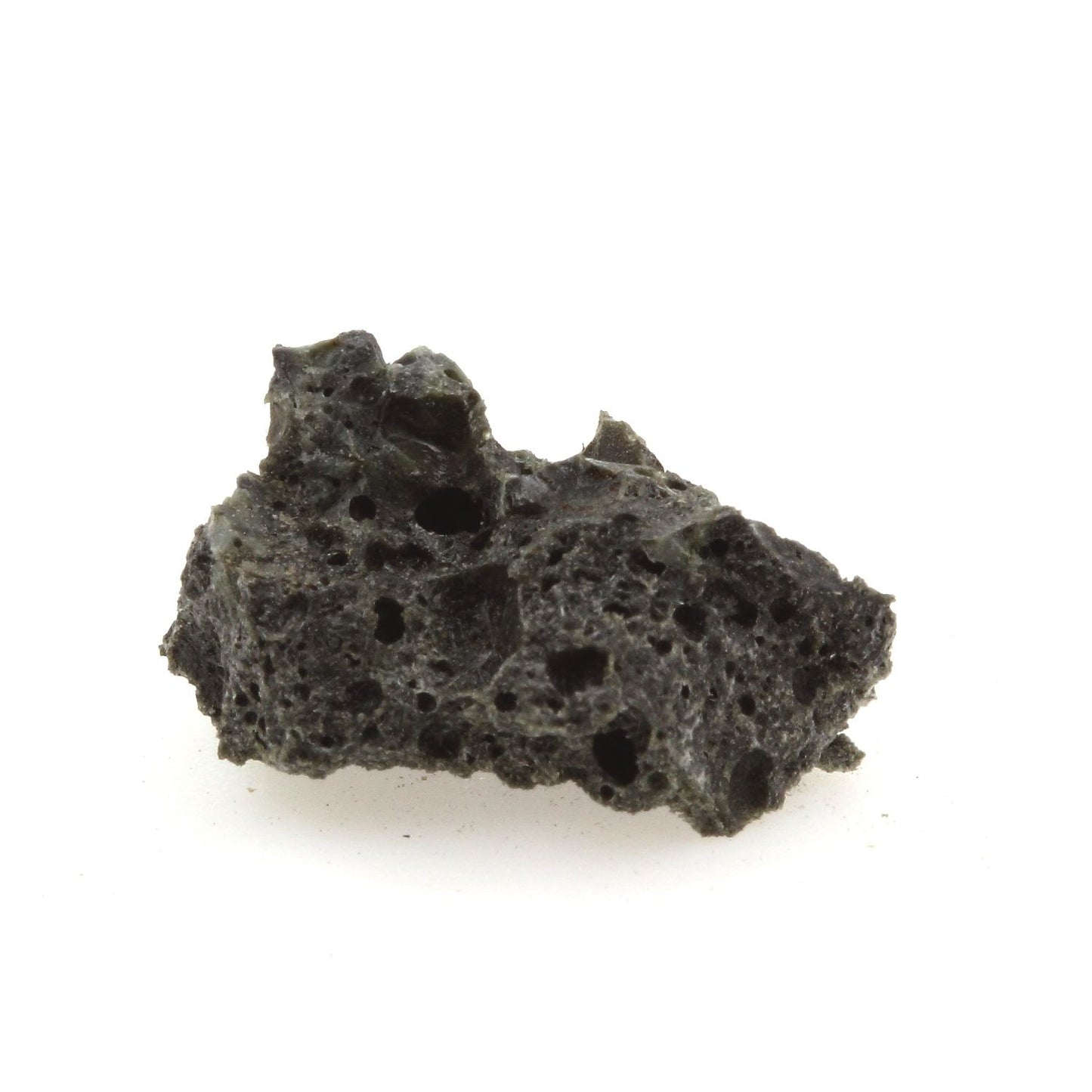 Ilmenorutile. 13.60 carats. Russie