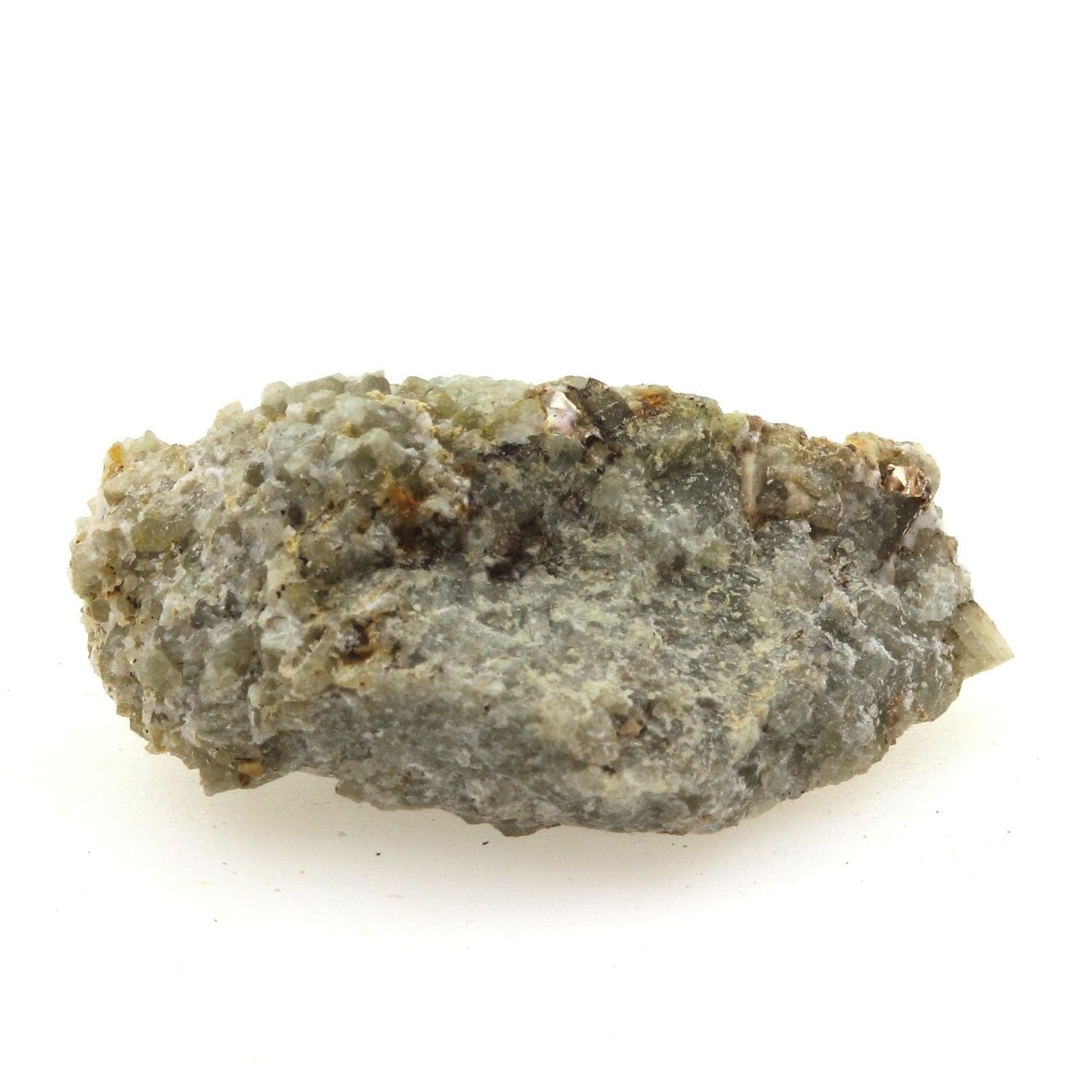 Phillipsite , 32.0 carats, Mont Saint-Hilaire, Québec, Canada