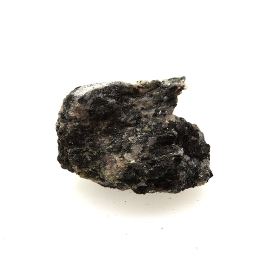 Hornblende. 23.3 carat. Ottawa, Ontario, Canada