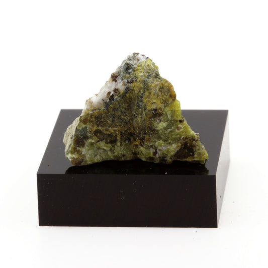 Marmolite, 23.5 carats, Black Lake, Québec, Canada