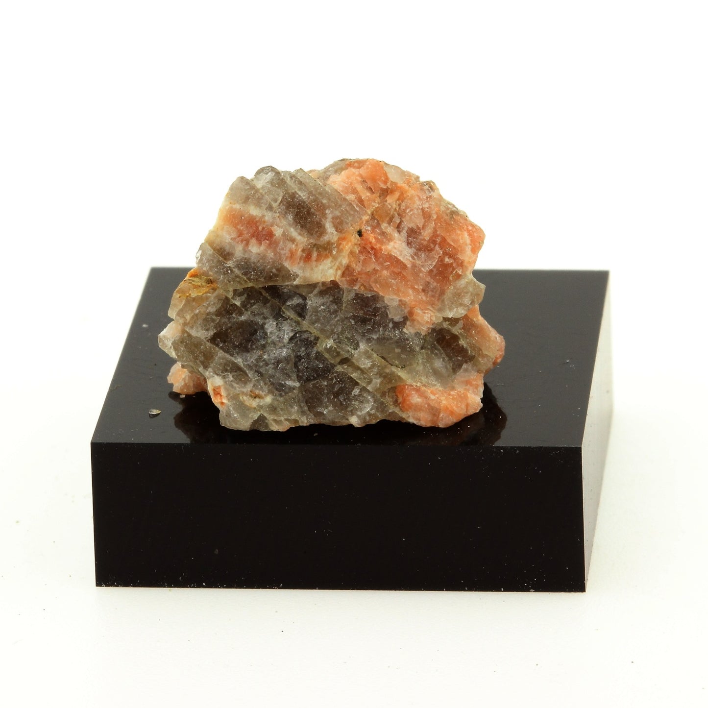 Lomonosovite, 29.5 carats, Groenland