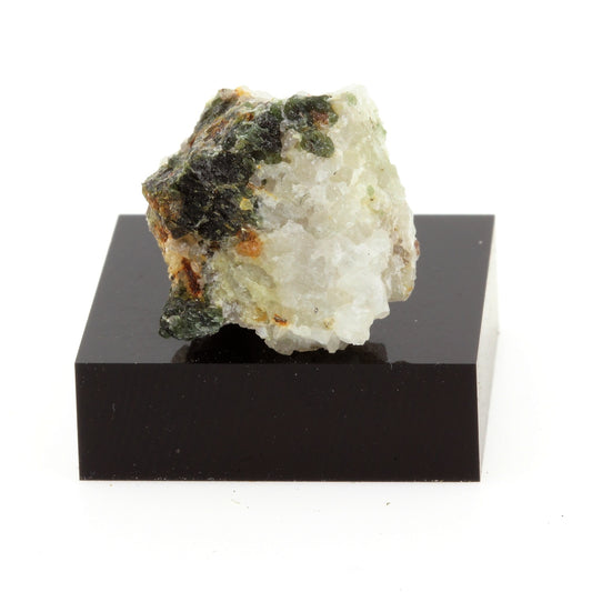 Narsarsukite, 35.8 carats, Groenland