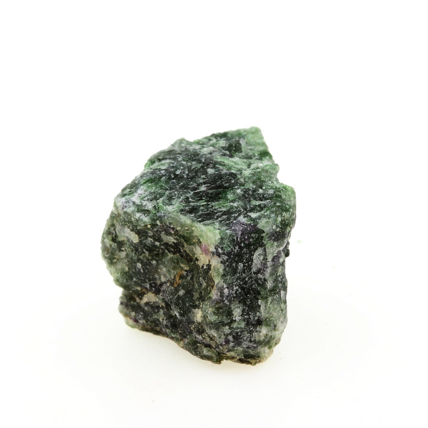 Pargasite Chromifère & Rubis, 31.2 carats, Vieille-Brioude, Haute-Loire, France