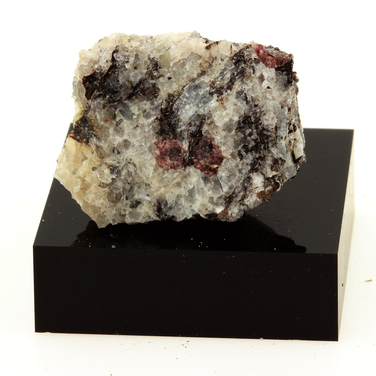 grenat. 39.4 carats. Marmora, Ontario, Canada