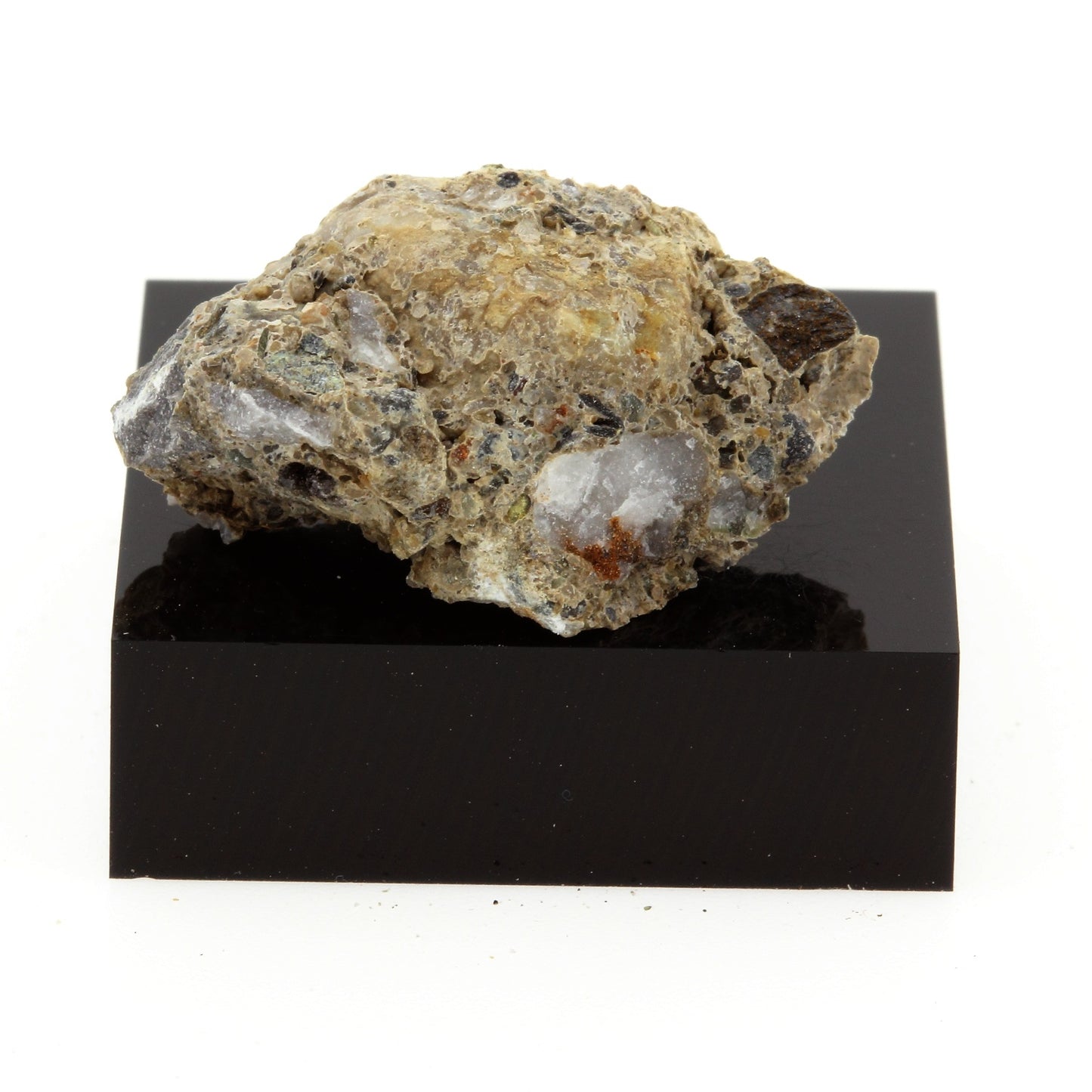 Pegmatite, 24.8 carats, Gatineau, Québec, Canada