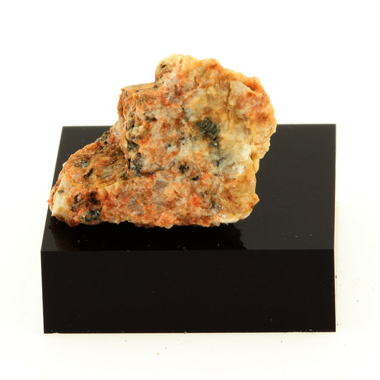 Microdiorite, 27.1 carats, Grenville, Québec, Canada