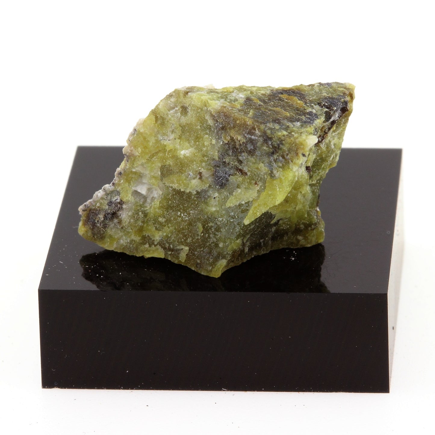 Marmolite, 22.8 carats, Black Lake, Québec, Canada