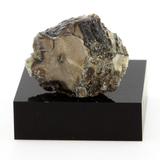 Meroxene, 38.4 carats, Lanark, Ontario, Canada