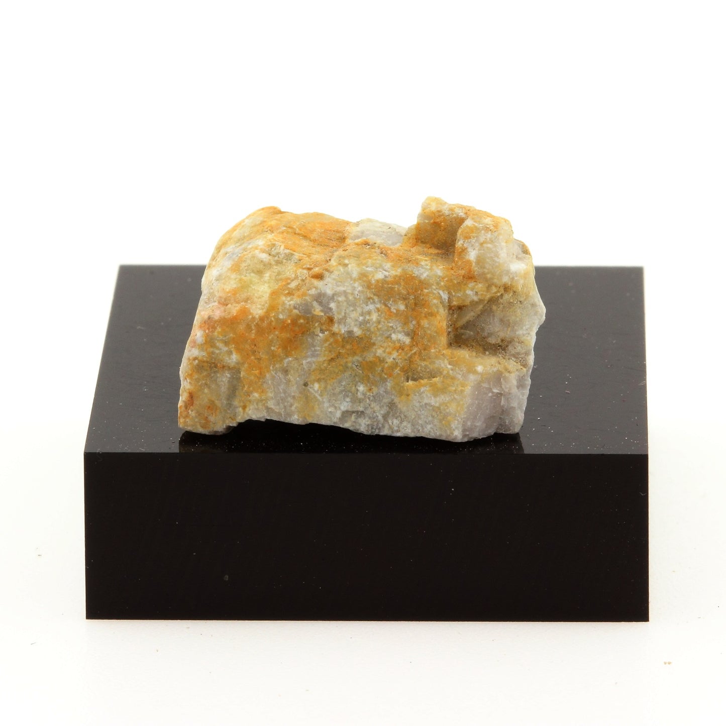 Parawollastonite, 13.5 carats, Willsboro, New York, USA