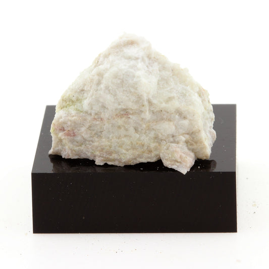 Porcelanite, 18.6 carats, Estrie, Québec, Canada