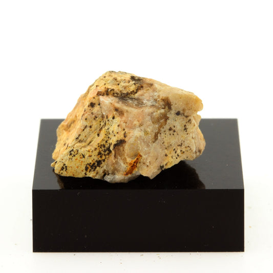 Pinite, 31.3 carats, Grenville, Québec, Canada