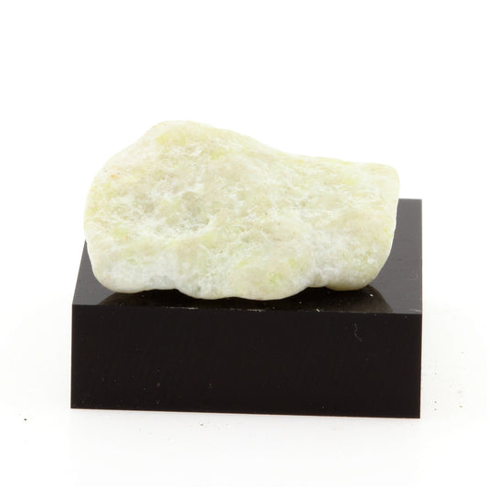 Manganoan Calcite. 26.8 carats. Oka, Québec, Canada