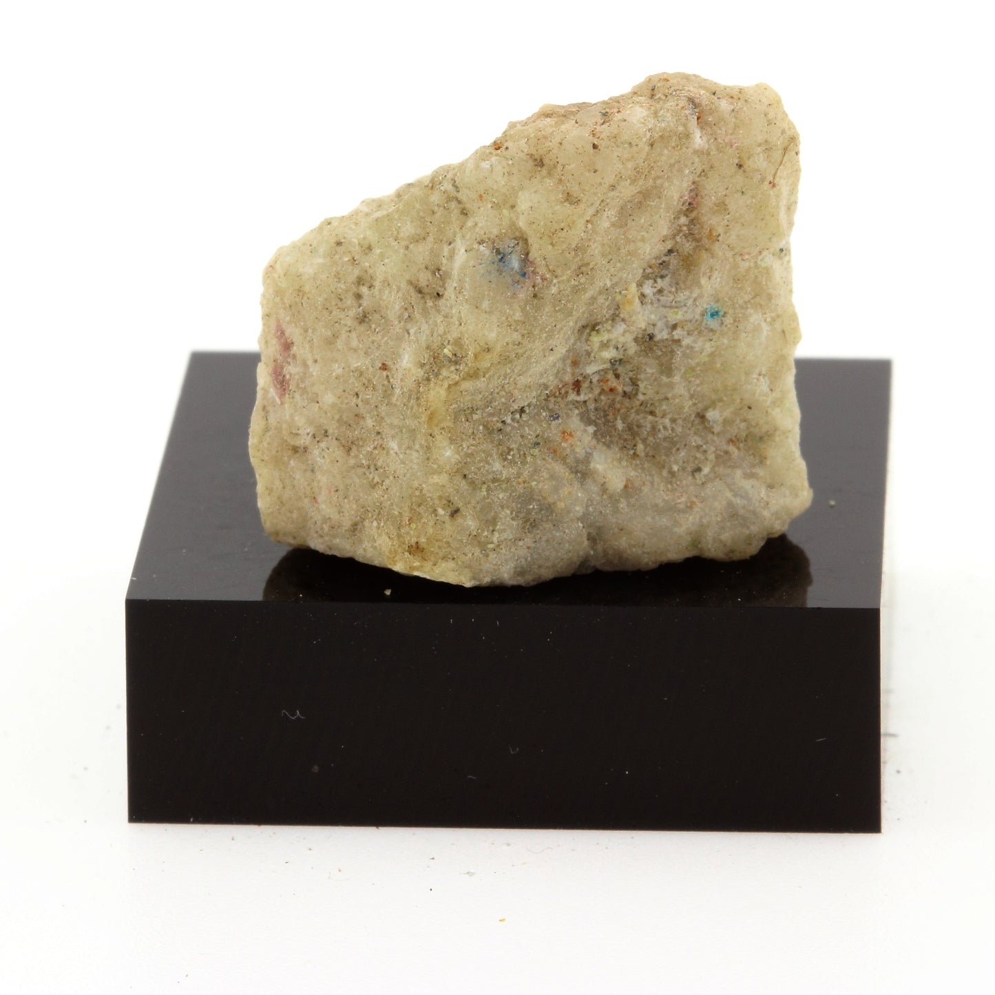 Grenat Schist. 40.0 carats. Willsboro, New York, USA