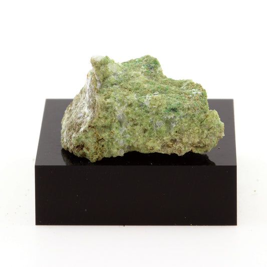 Pimelite, 31.2 carats, Estrie, Québec, Canada