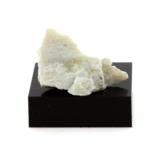 Lamellar Brucite. 23.3 carats. Gouverneur, New York, USA