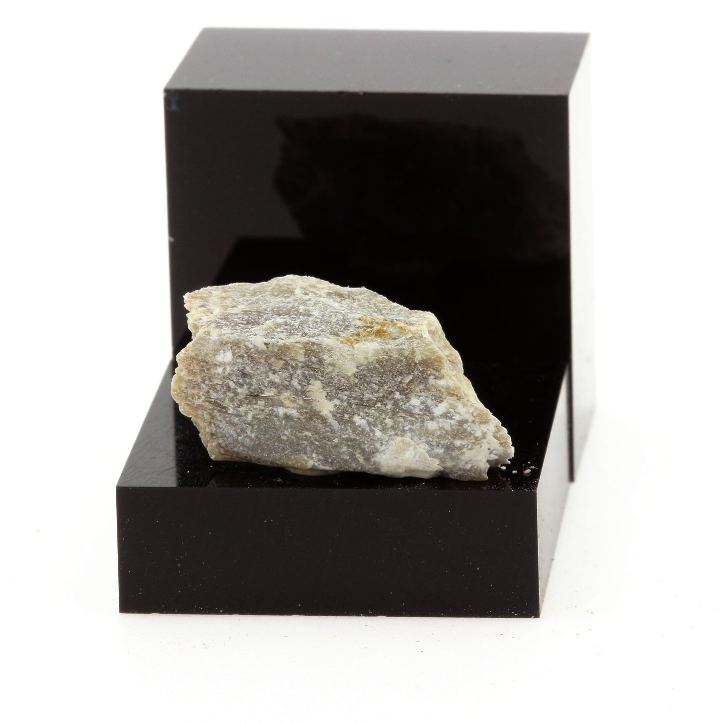 Hemimorphite. 17.1 carats. Gouverneur, New York, USA