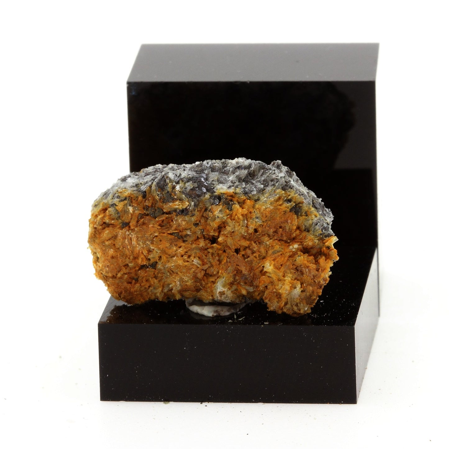 Gumucionite, 38.6 carats, Maniwaki, Québec, Canada