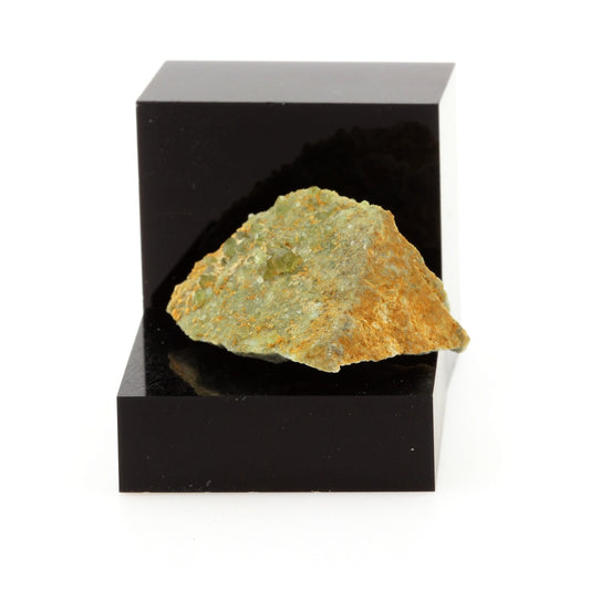 Grenat démantoïde. 41.68 carats. Ambanja, Madagascar