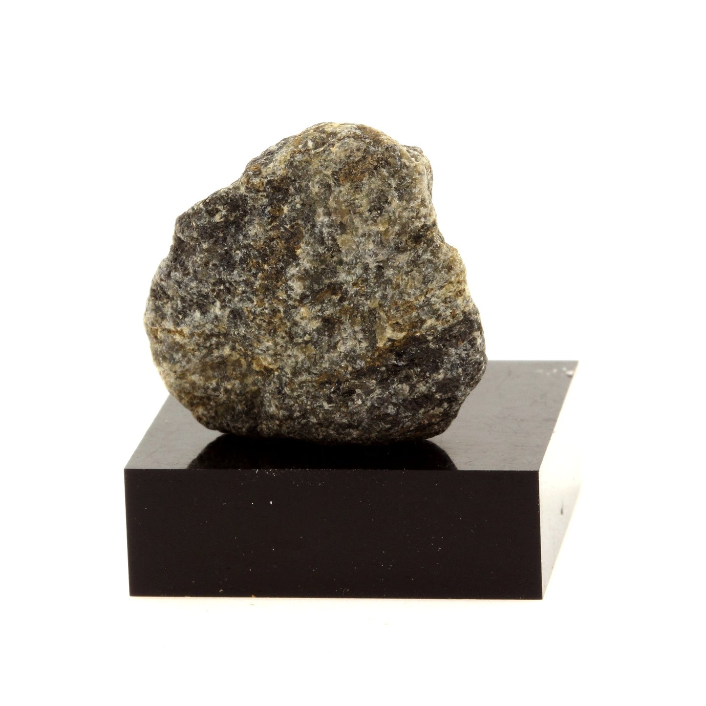 Marbre. 51.5 carats. Lanark, Ontario, Canada