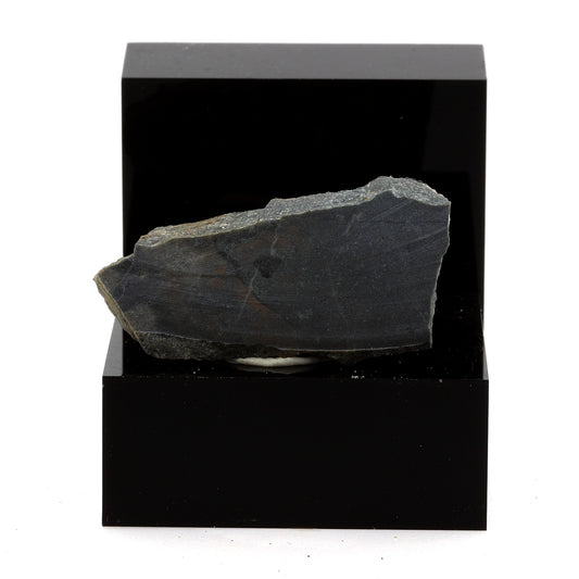 Pyrite sur Keratophyre. 69.3 carats. Villefranche-sur-Saône, France