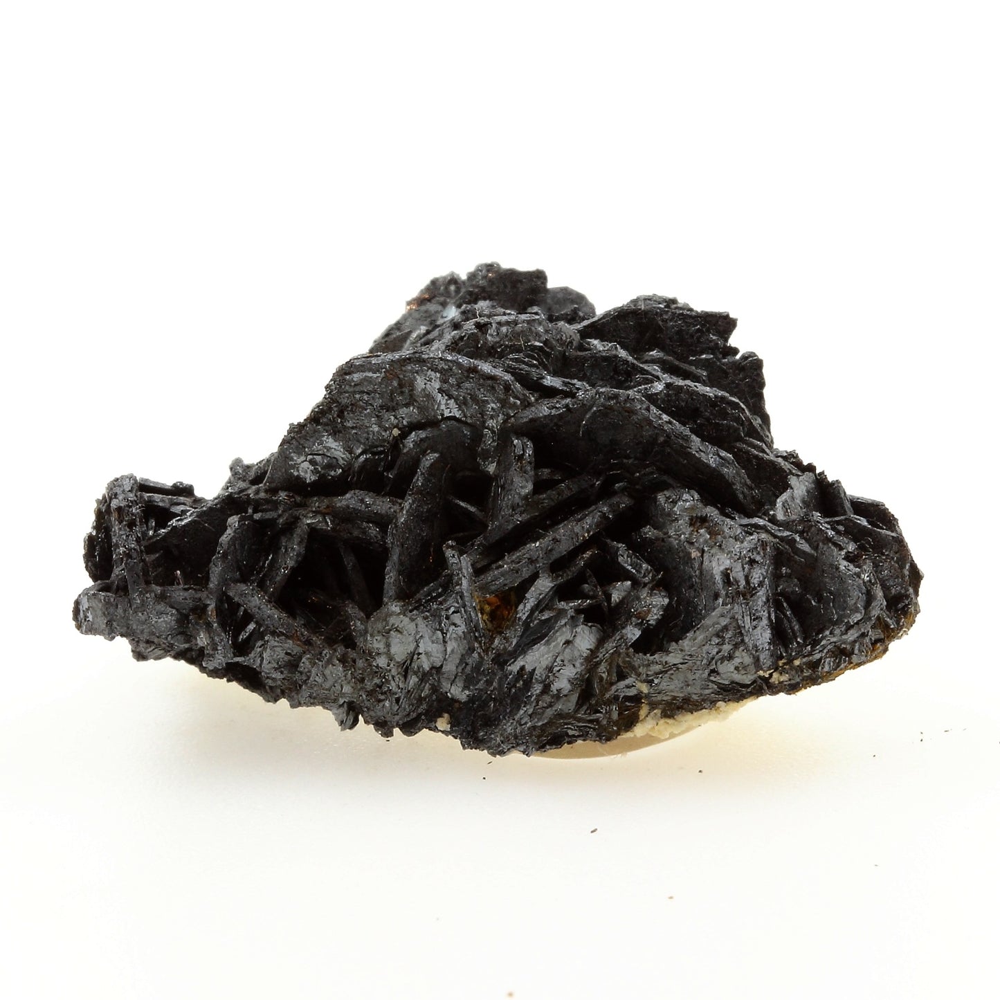 Hematite. 56.86 carats. Tarentaise, Savoie, France