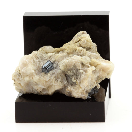 Quartz + Hematite. 206.6 carats. Les Deux Alpes, Oisans, France