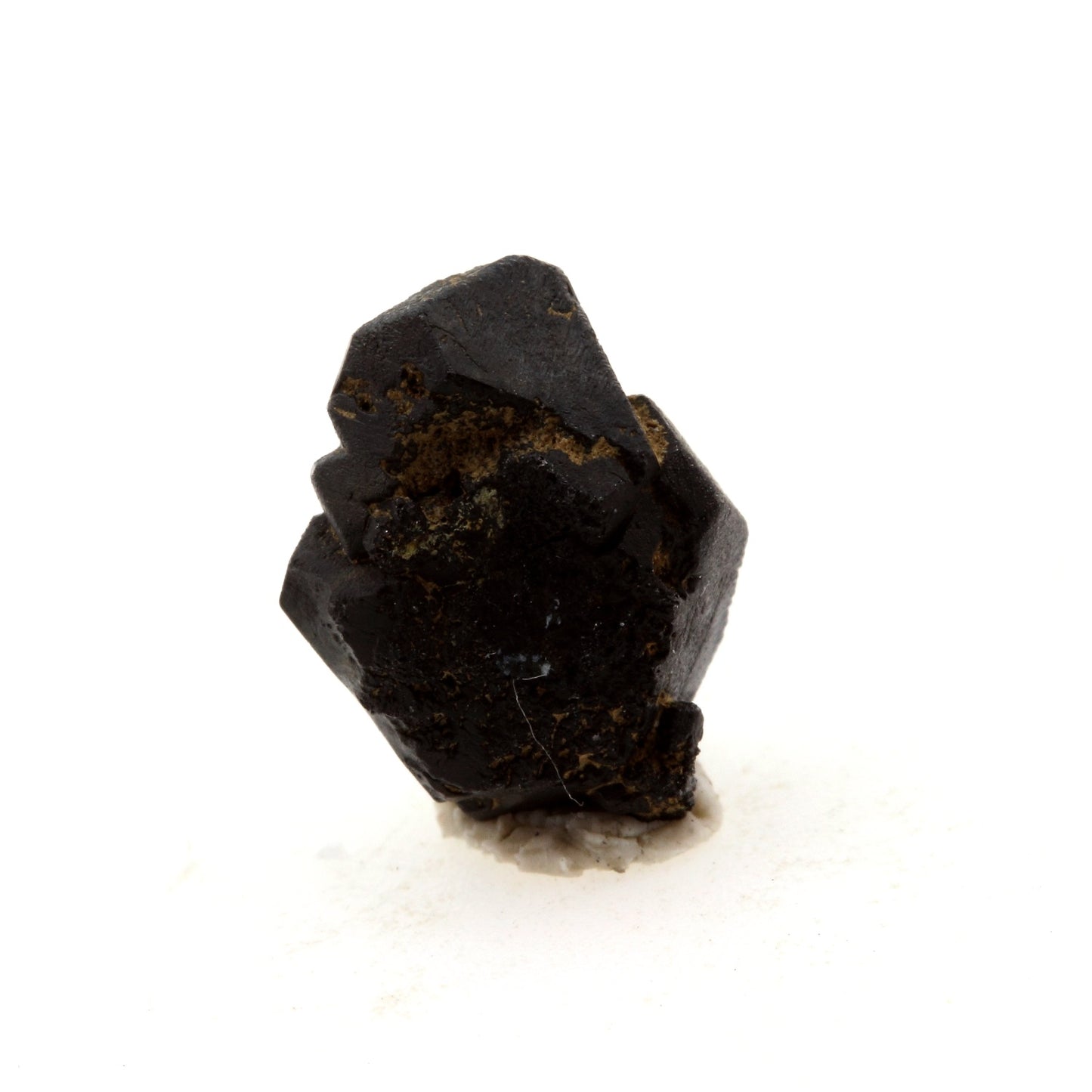 Magnetite. 9.9 carats. San Benito Co., California, USA