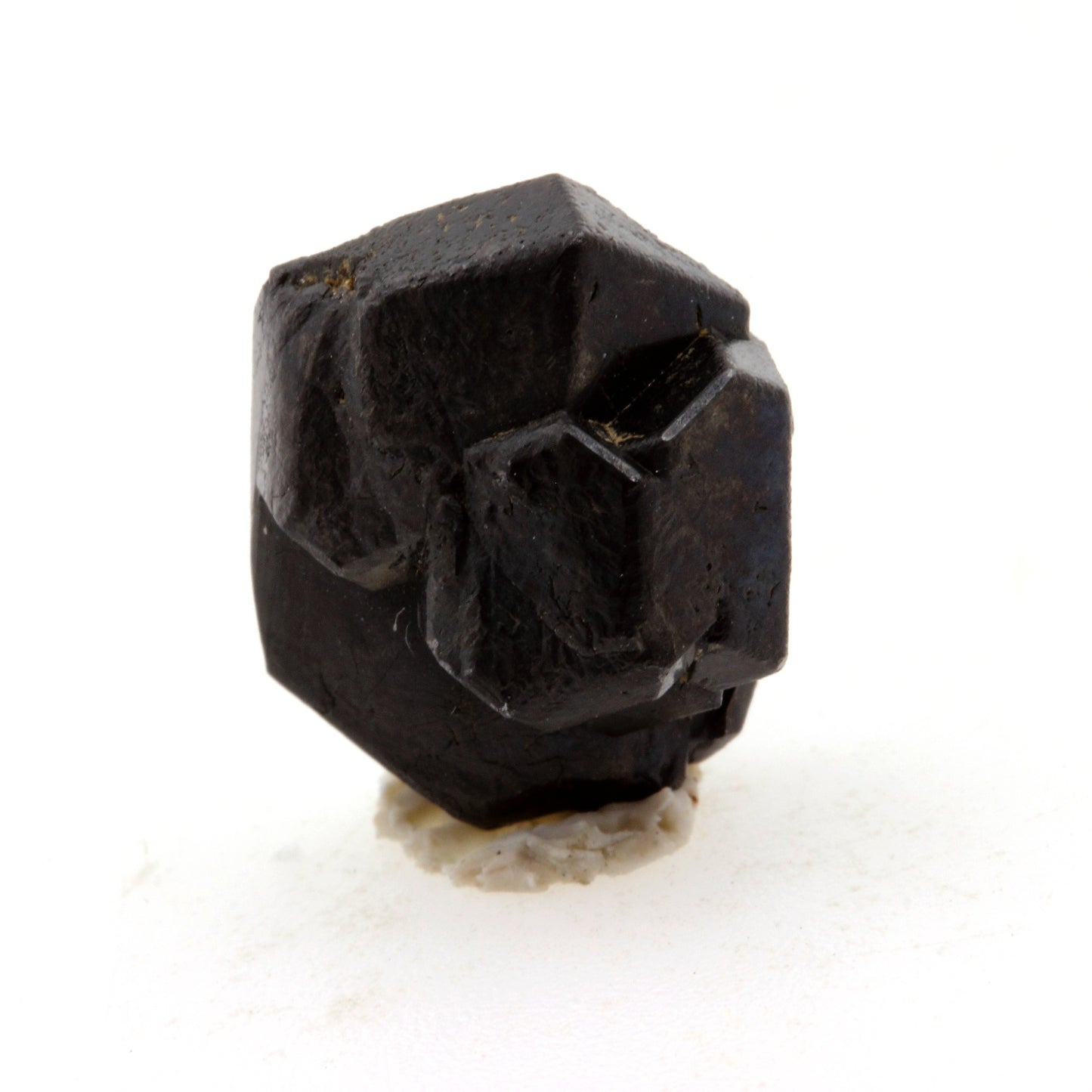Magnetite. 13.6 carats. San Benito Co., California, USA