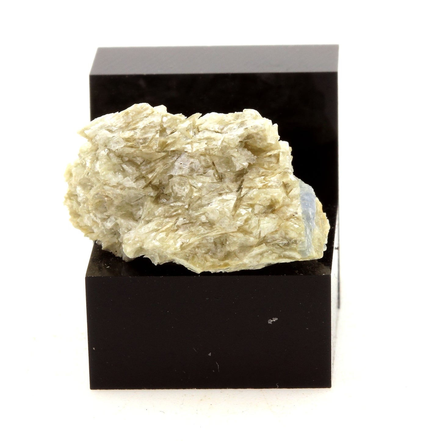 Muscovite, 21.17 carats, Shengus, Skardu District, Pakistan