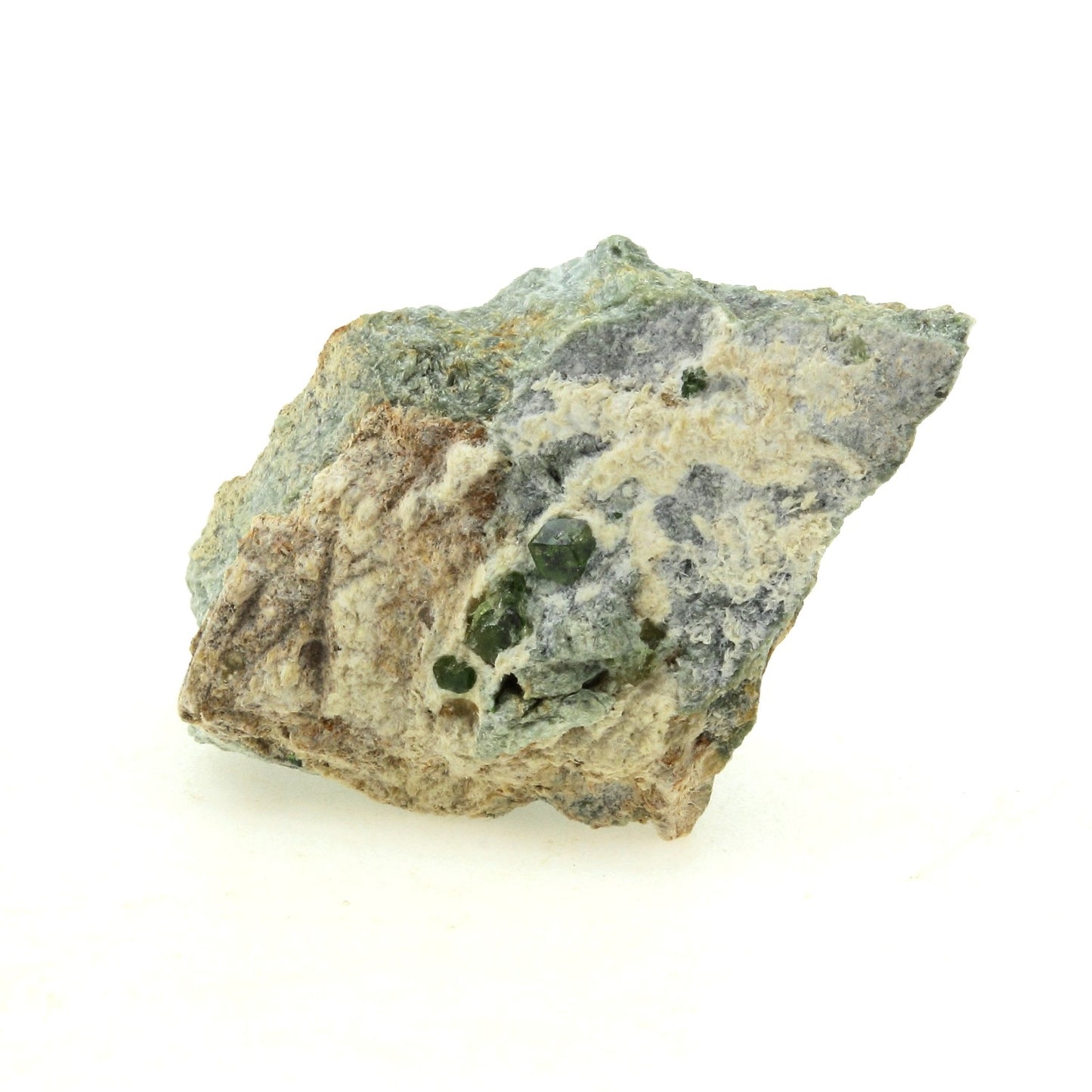 Grenat démantoïde. 66.7 carats. Malenco Valley, Lombardy, Italie