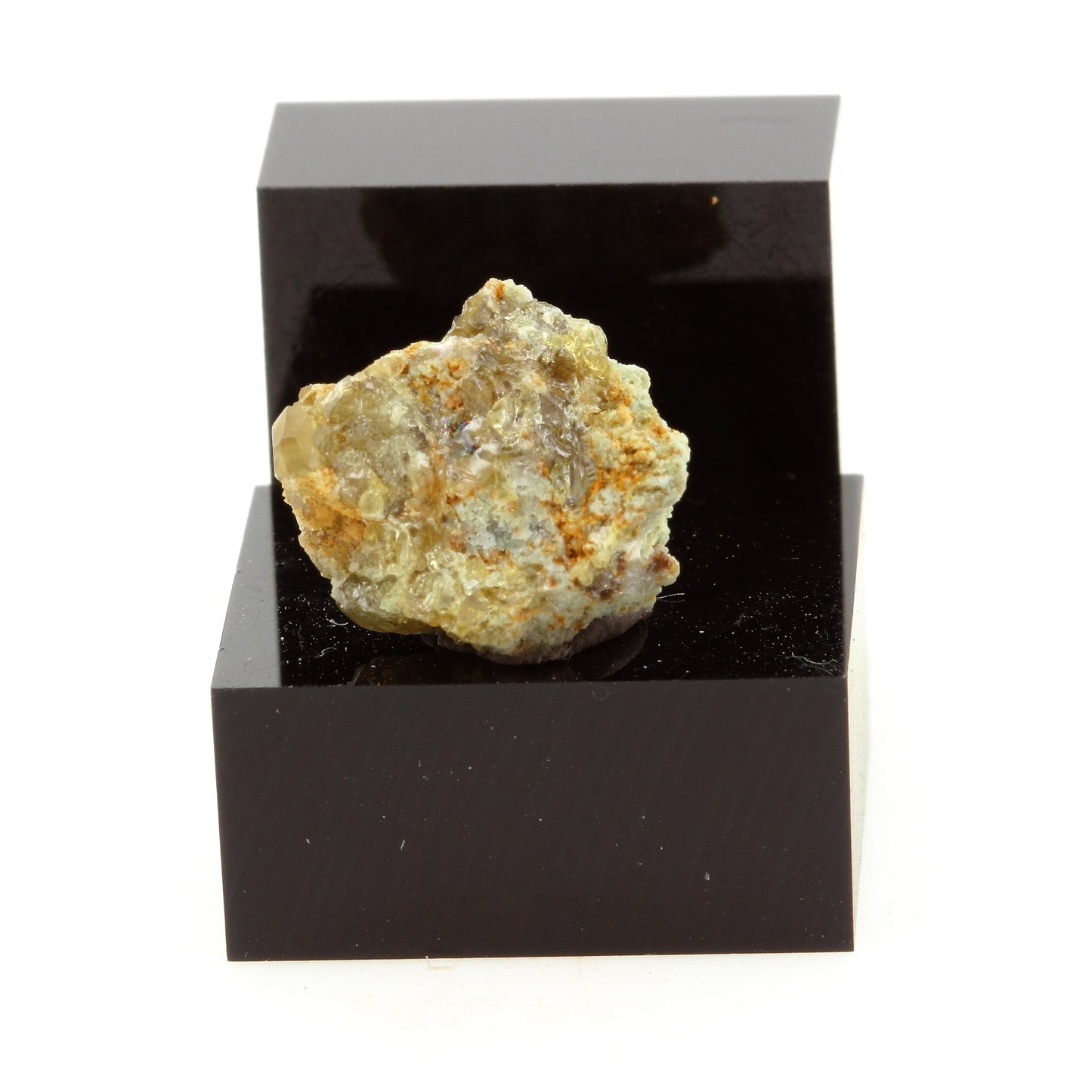 Grenat Andradite Topazolite. 4.8 carats. Antetezambato, Antsiranana, Madagascar