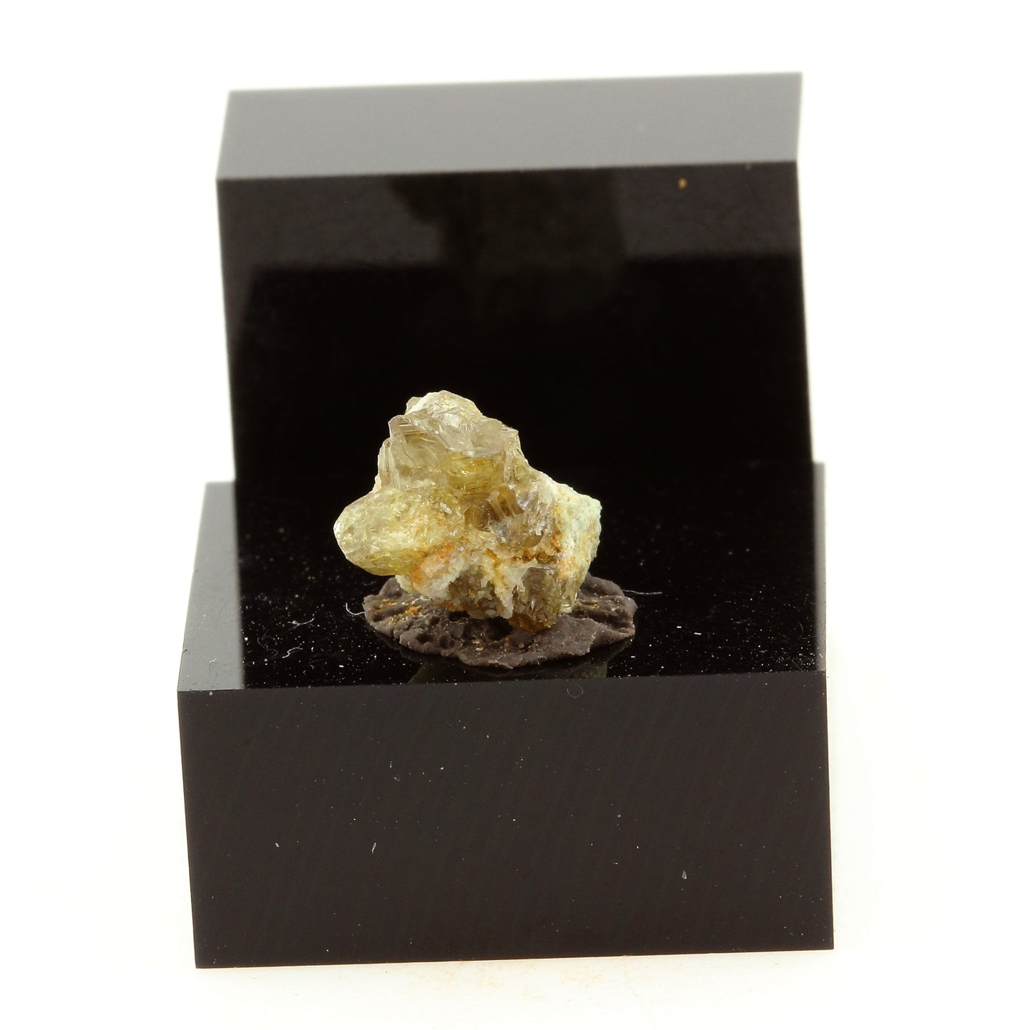 Grenat Andradite Topazolite. 2.8 carats. Antetezambato, Antsiranana, Madagascar